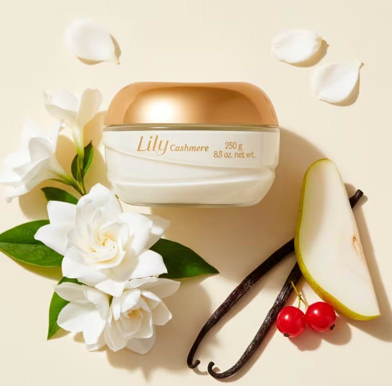 Creme Acetinado Hidratante Desodorante Corporal Lily Cashmere 250g